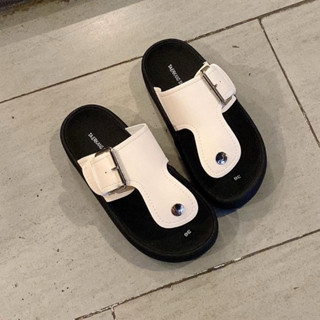 Dép Nữ A20 quai kẹp bản khoá lớn sang trong da mềm êm nhẹ chân cao 3cm thoải mái khi mang