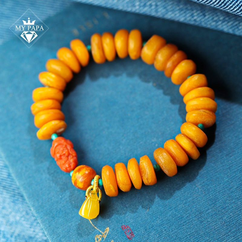 Vòng Tay Hổ Phách Màu Vàng Mỡ Gà Cao Cấp Mix Charm Ba Lan MYPAPA - Tinh Hoa Thời Gian - MV305