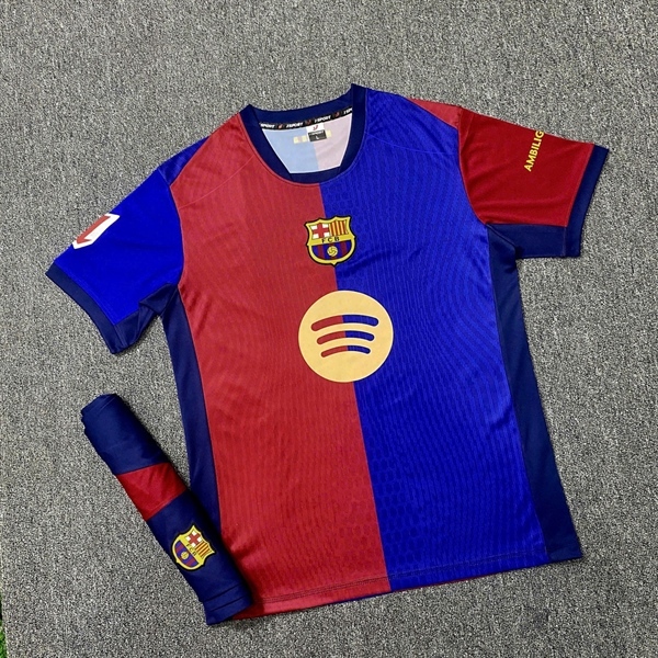 Quần áo bóng đá CLB giá rẻ,Bộ thể thao bóng đá,Đồ CLB Barca xanh đỏ sân nhà 2025