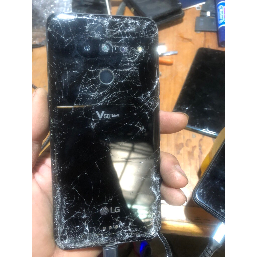 xác điện thoại LG v50 think v40 think hỏng màn.