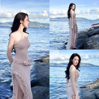 B90 Váy cổ yếm bèo tà chéo dáng dài cho phong cách riêng của bạn