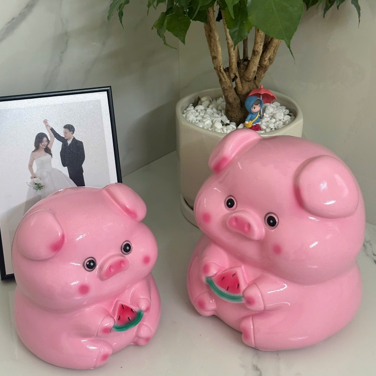 Heo đất Dưa Hấu cute Sz Nhỏ (C17xD13xR12) -SZ To(C25xD20-R17) |đựng tiền, trang trí, quà tặng- Tiệm Heo Hạnh Phúc-THHP12
