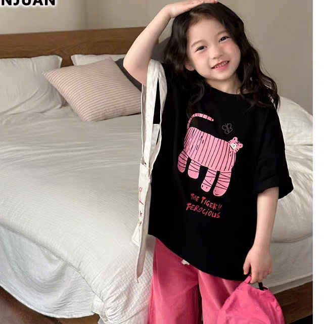 Áo in hình mèo hồng xinh xắn cho bé gái JULY KID. Vải đẹp 4c xịn mát. Cho bé từ 10-37kg .