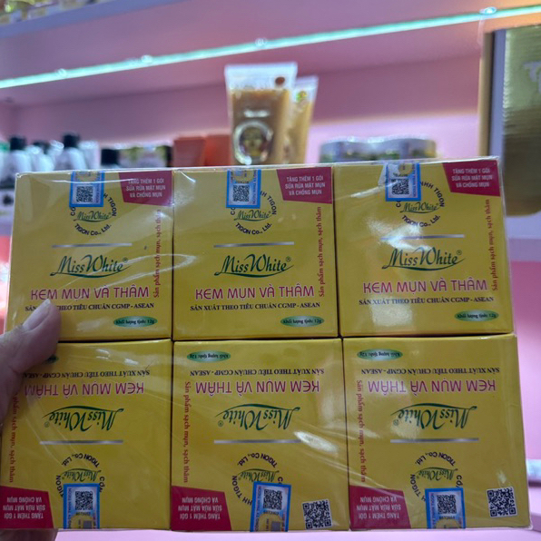 Kem mụn thâm miss white 12g