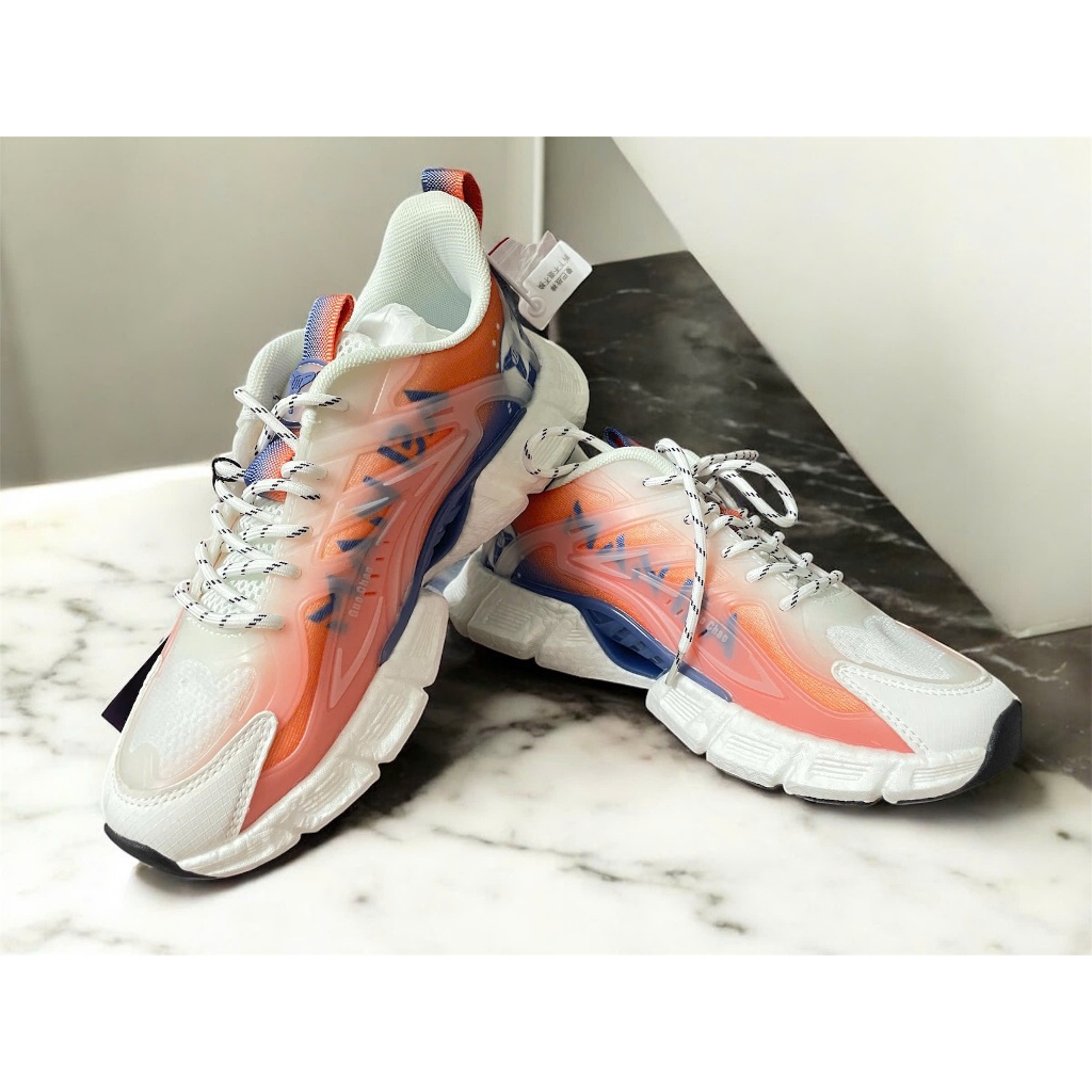 Giày Sneaker Đệm Khí Phối Màu Gradient Cam Xanh Trắng – Thoải Mái, Cá Tính Cho Mọi Hoạt Động - J111