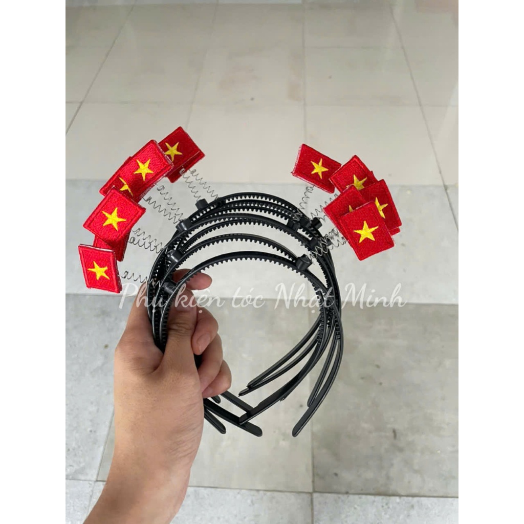 Bờm tóc gắn lá cờ Việt Nam, bờm cài tóc cờ đỏ sao vàng, băng đô cài tóc gắn lá cờ