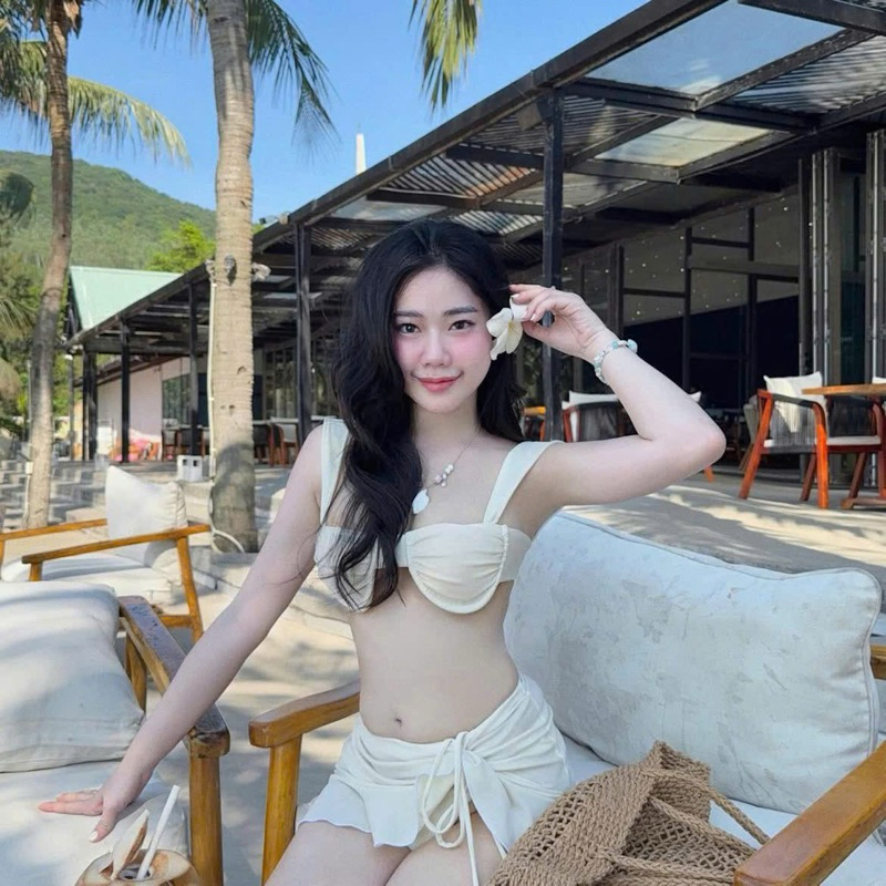 Bikini 2 Mảnh L&L BIKINI Thiết Kế Dây Bản To Gợi Cảm Có Gọng Nâng Đỡ Vòng 1 Kèm Chân Váy Sang Trọng | BigBuy360 - bigbuy360.vn