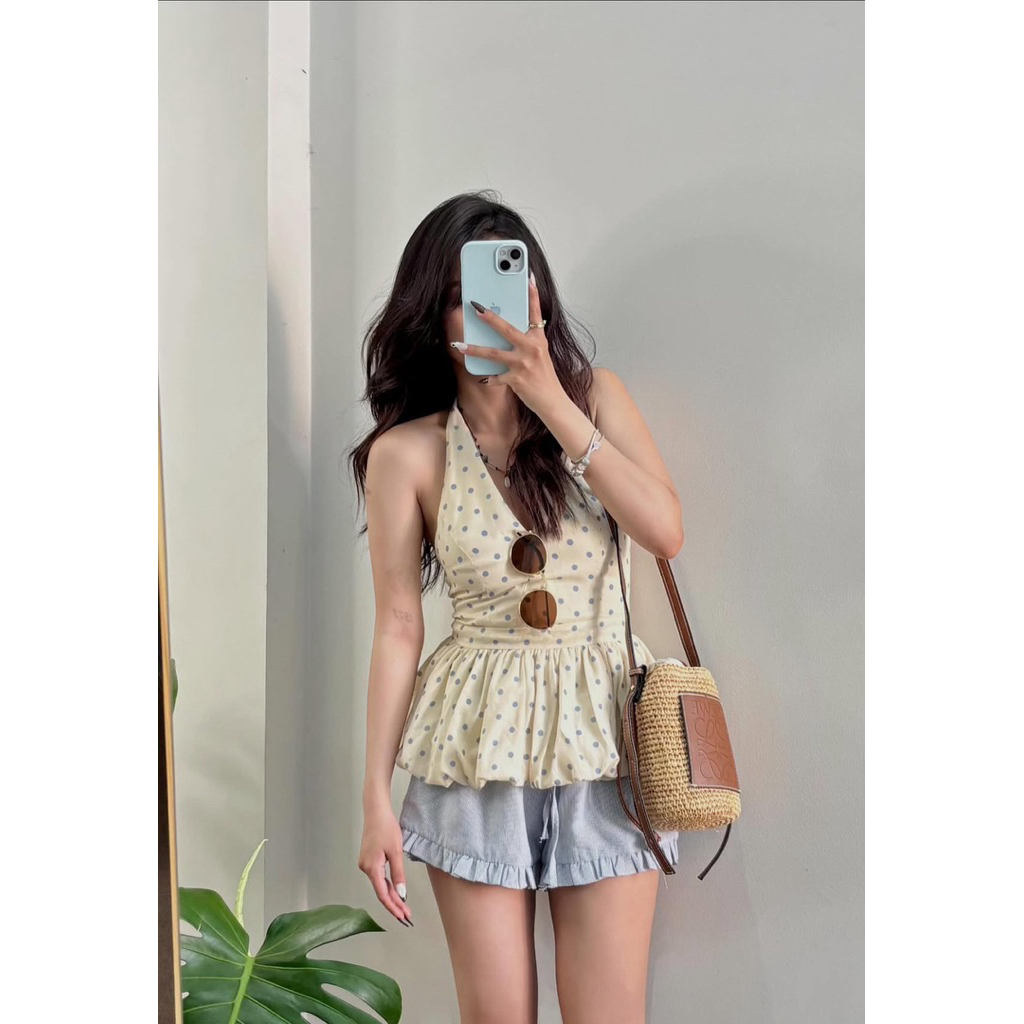 (Sẵn đệm mút) Áo cổ yếm buộc nơ hoạ tiết chấm bi dáng bí phồng hở lưng chun sau DOTTIE TOP | BigBuy360 - bigbuy360.vn