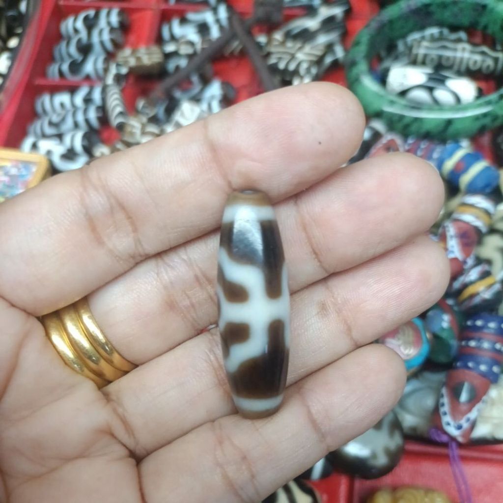 dzi quý nhân tây tạng,.