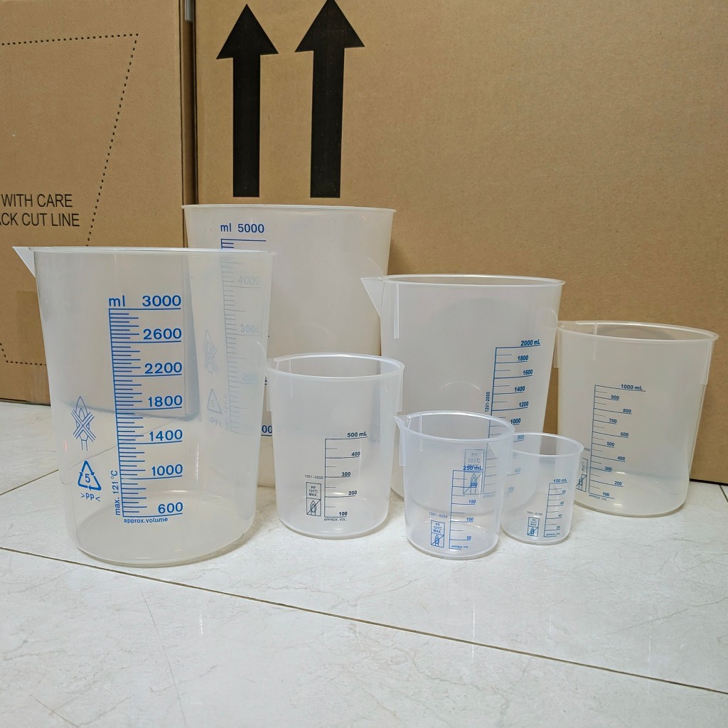 Cốc nhựa / Ca nhựa 1000ml, 2000ml, 3000ml, 5000ml không quai vạch xanh