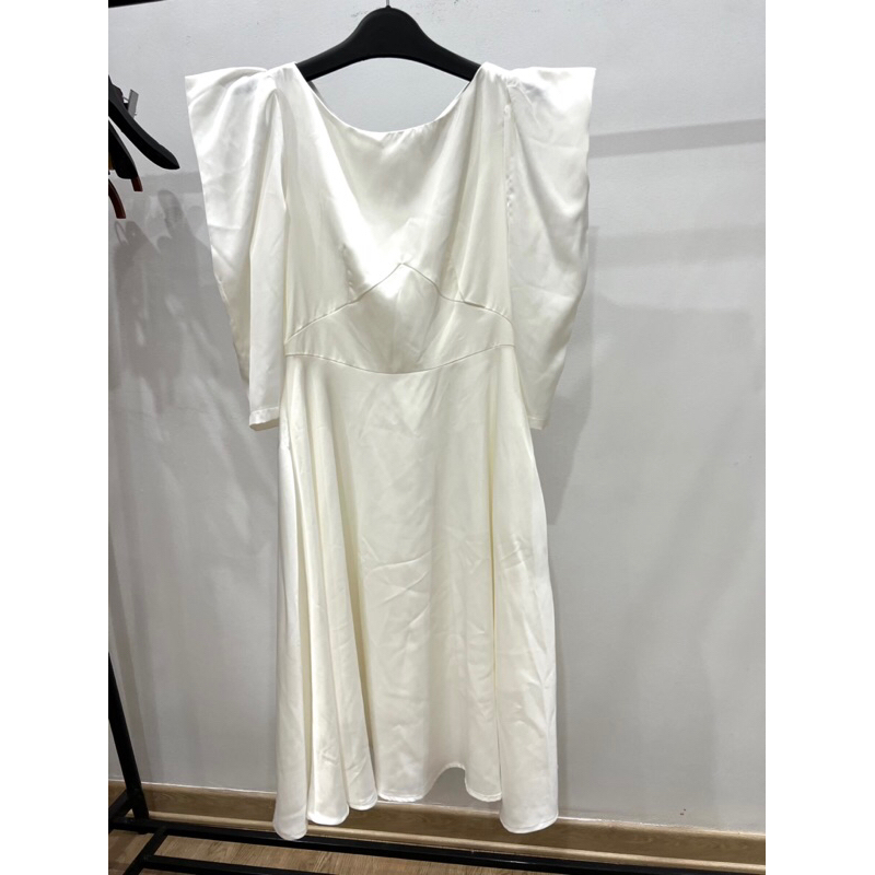đầm thanh lý đồng giá