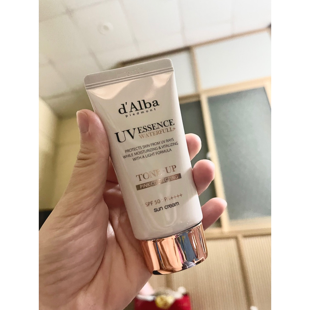 Kem chống nắng d’ALBA