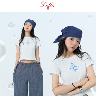 LOLLIE STUDIO - Áo thun babytee in hình swimsuit Pichie Tee TKP234