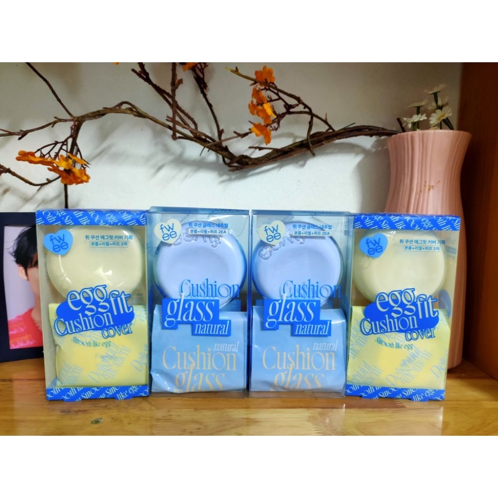 Cushion  Fwee kèm lõi bản vàng và xanh