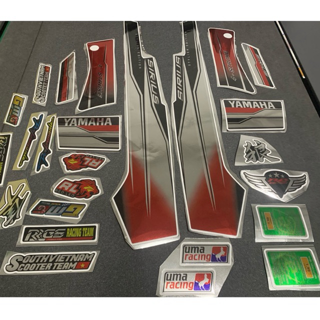 Tem sirius 110 đỏ bạc crom