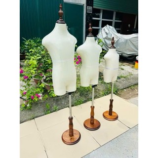 Manocanh trẻ em, size 1-6 tuổi, chân đế gỗ tự nhiên màu nâu, thân nhựa bọc vải chắc chắn hàng loại 1
