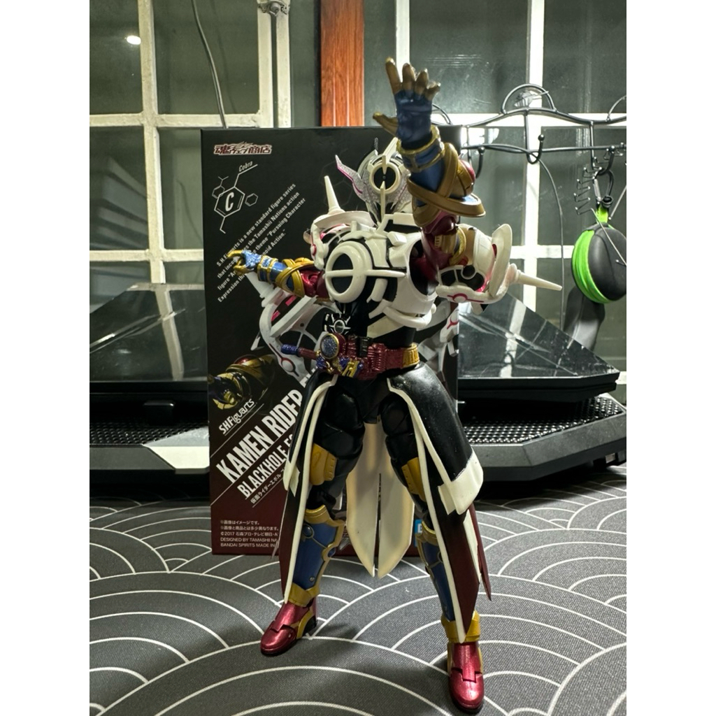 shf kamen rider evol black hole mod tăng biên độ khớp háng và tăng chiều cao chân