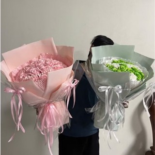 bó 20 bông hoa sáp dáng tròn gói giấy xịn không nhăn kết hợp giấy bóng kính bên ngoài