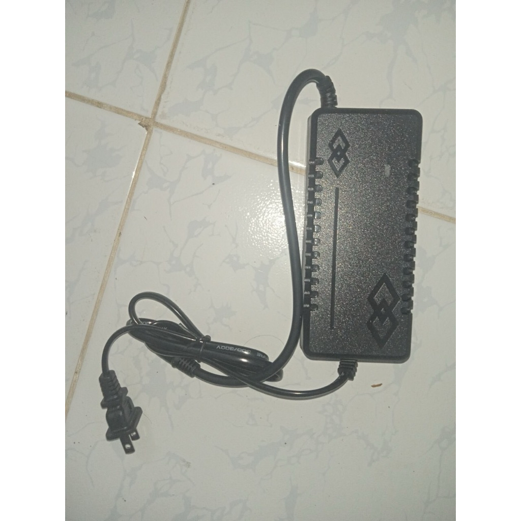 Sạc 5s 21v dòng sạc 3a có quạt