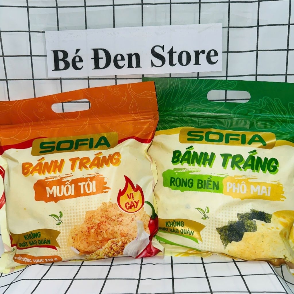 Combo 2 bịch gồm 1 Bánh tráng Muối Tỏi và 1 Bánh tráng Rong Biển Phô Mai HSD 02/2026