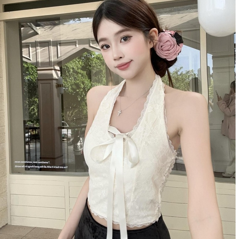 [ÁO QCCC CÓ MÚT] Áo cổ yếm ren áo kiểu cho nữ có mút hở lưng QCCC Áo thun croptop quây thắt nơ xinh xắn Áo tank top AT29 | BigBuy360 - bigbuy360.vn