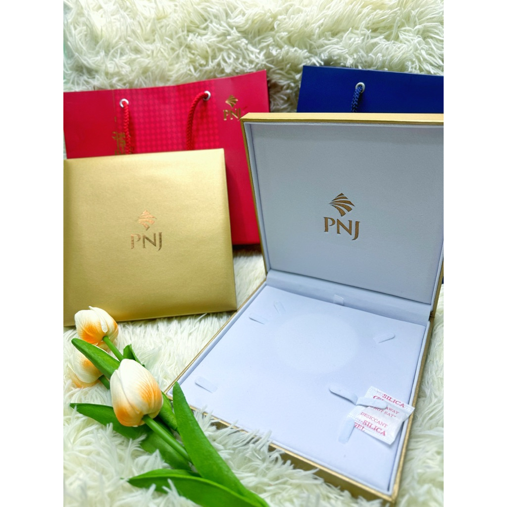 Hộp Kiềng / Dây chuyền cưới PNJ new