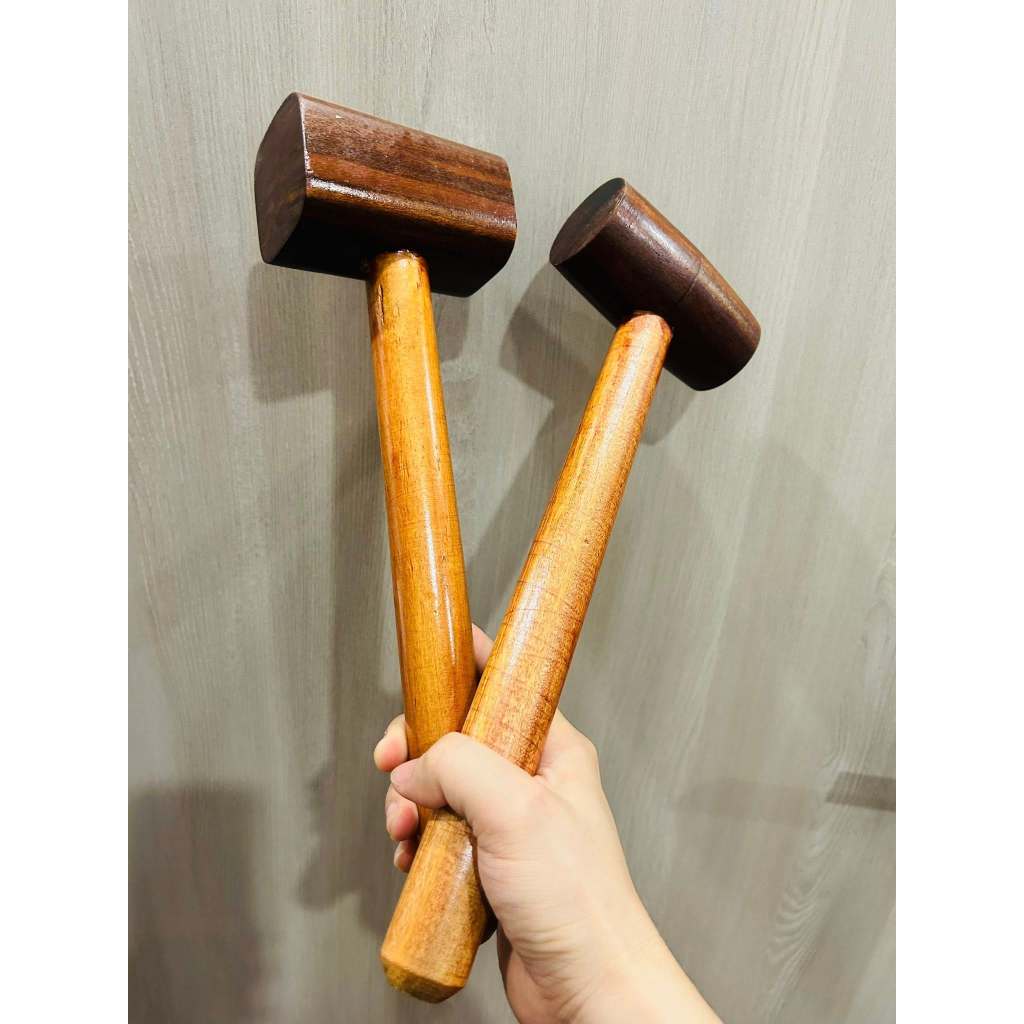 Búa gỗ dùng để đập đóng thủ công, đầu búa làm bằng gỗ nghiến (1 cái)