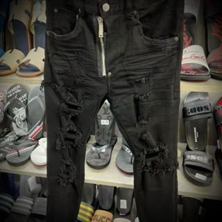 Quần Jean Nam D2 Đen Đậm Rách Xước Vá Vải Khoá Lệch 4 Cúc Tag Hồng Boy Phố