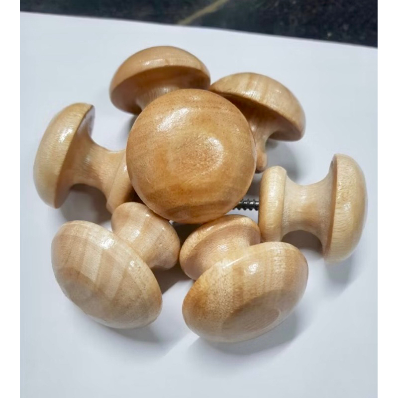 Núm vén rèm cửa ( 2 chiếc)