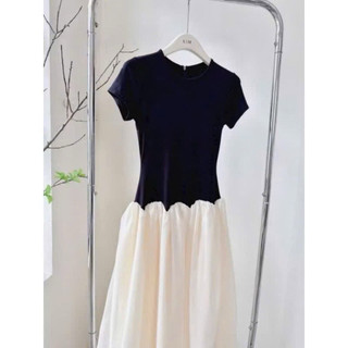 Váy maxi trắng nút bọc xẻ tà( sẵn tại shop)
