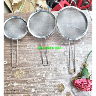 Ray lược bột,hạt có cán inox size 10-12-14cm