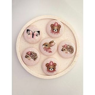 Phôi nhựa tròn + tim (set 2 cái)