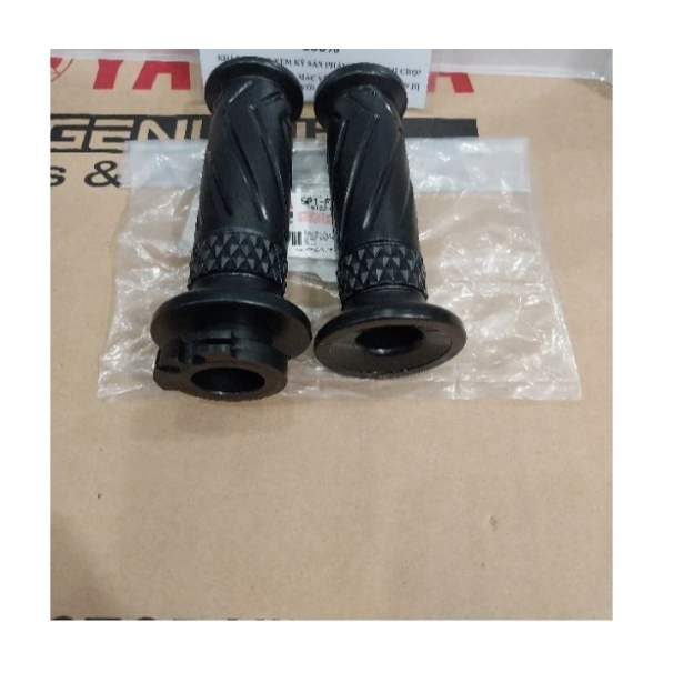 Cặp tay nắm Luvias zin YAMAHA , bao tay Luvias