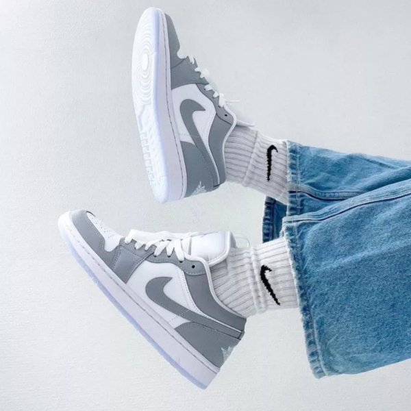 Giày Jordan 1 Low Wolf Grey Thể Thao Phối Đồ Cực Đẹp Nam Nữ, Full Size Full Box.