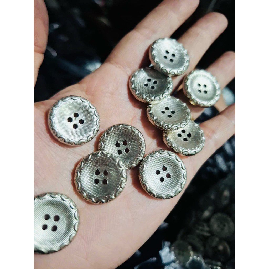 🔥🔥🔥Nút bạc hoa văn 2cm giá 9k/10nút