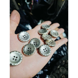 🔥🔥🔥Nút bạc hoa văn 2cm giá 9k/10nút