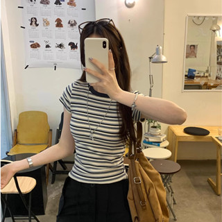 Áo thun kẻ nữ ôm body mùa hè xịn baby tee áo phông chất local brand girl phố Eleclassm