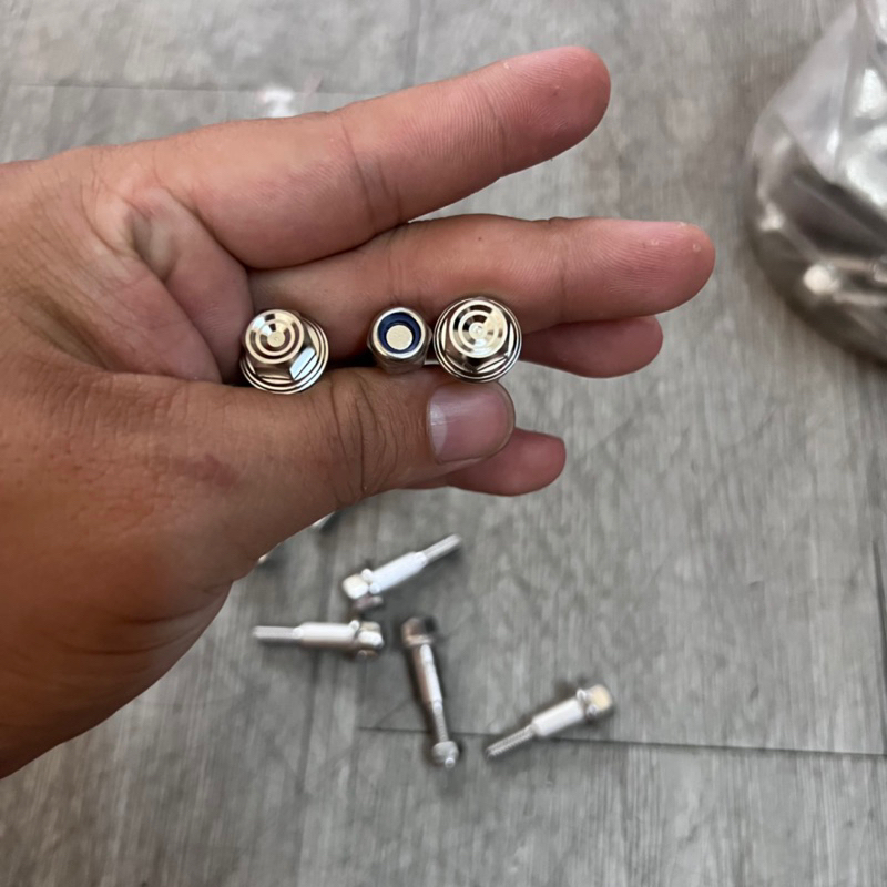 ỐC TAY THẮNG INOX304 GẮN CHO CÁC DÒNG XE SỐ ĐI ĐĨA - AB 4val - AB160