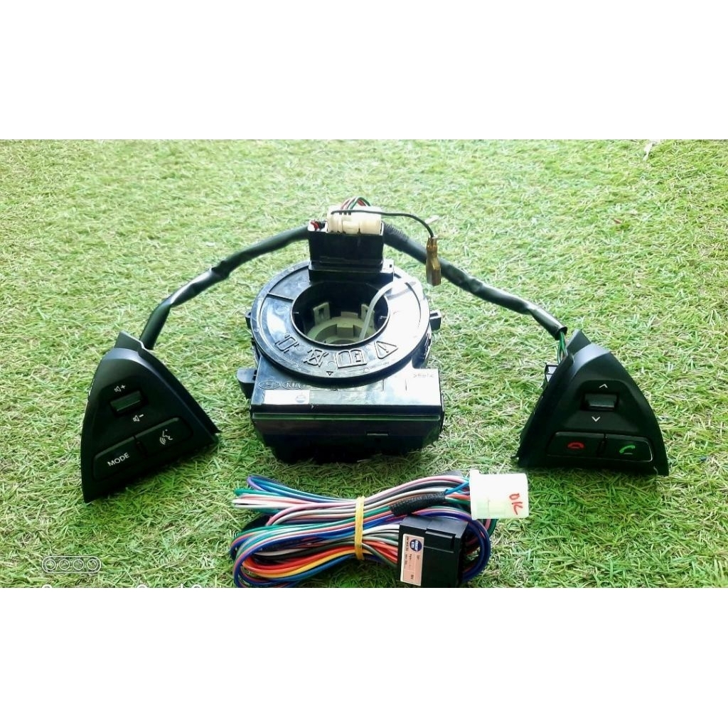 Phím khiển vô lăng KIA K200