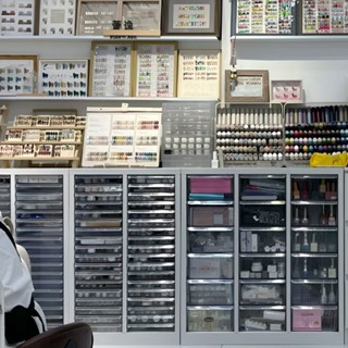 Tủ đựng đồ làm móng tủ đựng sơn móng tay tủ đựng đồ gia đình tủ đựng đồ làm móng