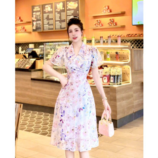 Đầm hoa tím cổ v đẹp thiết kế công sở chữ a tay ngắn thanh lịch cao cấp đi làm đi chơi eo tôn dáng Lux W Tím von