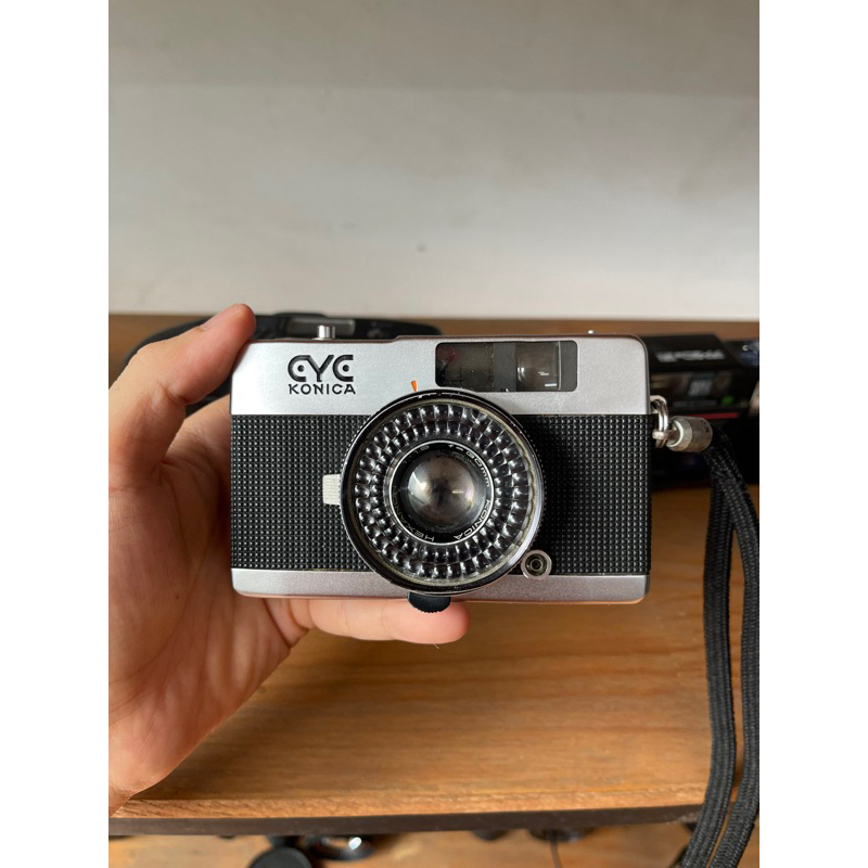 Thanh lý xác máy ảnh