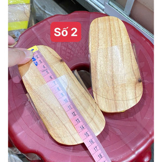 guốc bé quai ngang