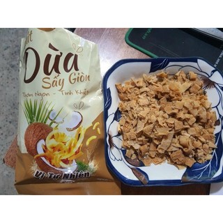 Dừa khô BẾN TRE gói 240g dùng cho vào chè hoặc decor kem