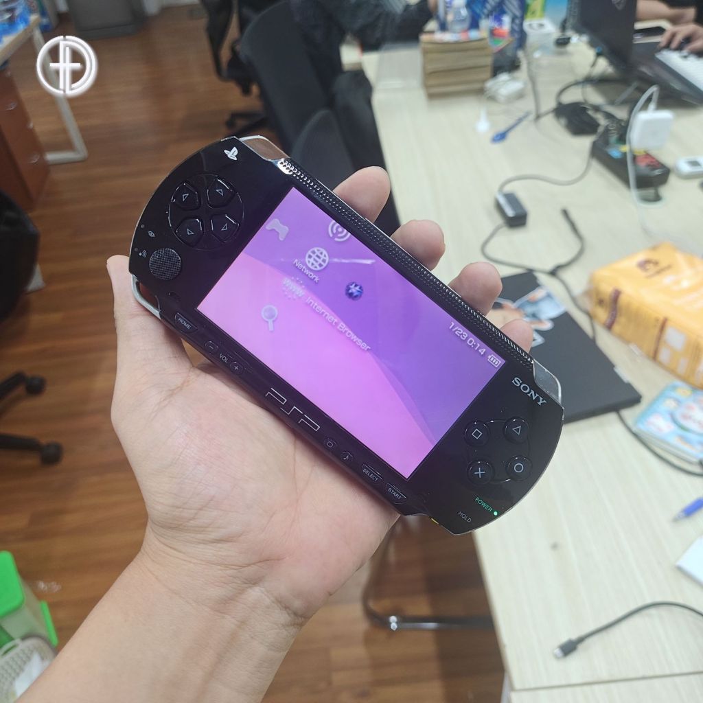 [Máy Cũ 97% - Đọc kỹ trong phần mô tả] PSP 1000 - 64G - Có Pkgj Tải Game Free