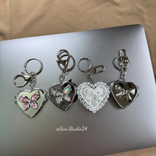 [LẺ] Charm Treo Túi Xách Gương Trái Tim Kim Loại, Móc Treo Túi Hình Gương LẺ