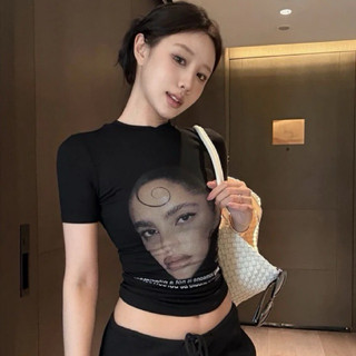 [ẢNH THẬT] SẴN Áo thun nữ cổ tròn màu đen ngắn tay dáng croptop ôm sát body tôn dáng in hình cá tính y2k xinh basic