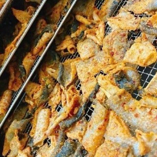 [Da Cá loại 1] Da Cá Trứng Muối Đậm Đà Thơm Ngon Giòn tan - Da Cá Ăn Vặt hủ pet 230gram