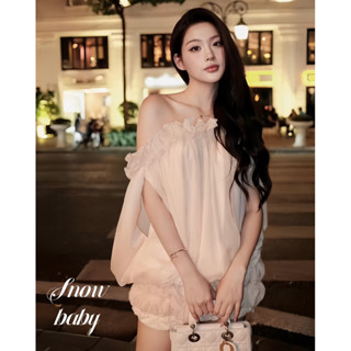  Set trễ vai chân váy nhún bèo nhiều tầng dễ thương 