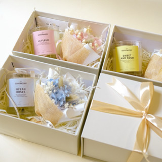  Set nến thơm Flora - Good moods set nến thơm quà tặng ý nghĩa kèm thiệp hoa khô cỡ to và túi đi kèm - Size S 4,25oz 